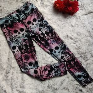 💀Evolution and Creation Skull workout pants💀